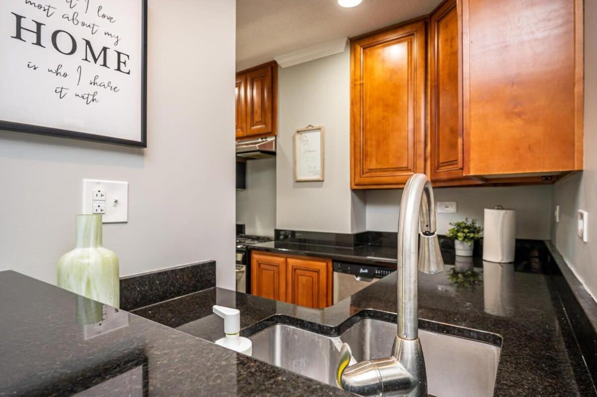 Vila Downtown! 24H Concierge! Private Balcony! 11K Atlanta Exteriér fotografie